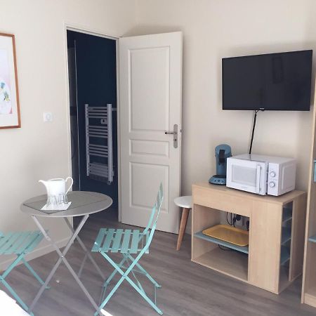 Chambre Dans Dependance Maison De Ville + Abri Velos Saumur Εξωτερικό φωτογραφία